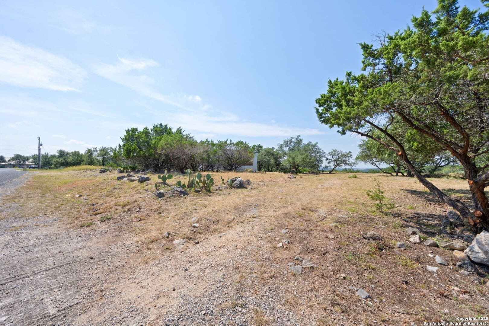 0.88 acres in Bexar County - photo 4