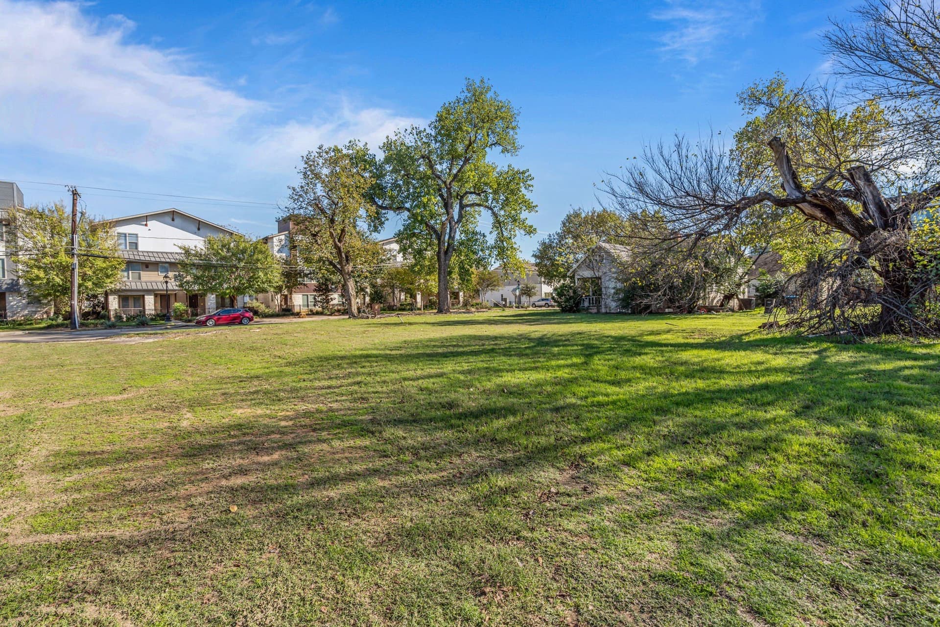 0.37 acres in Tarrant County gallery image 3