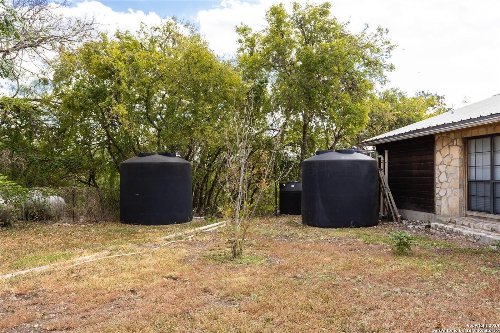 68.72 acres in Real County - photo 24