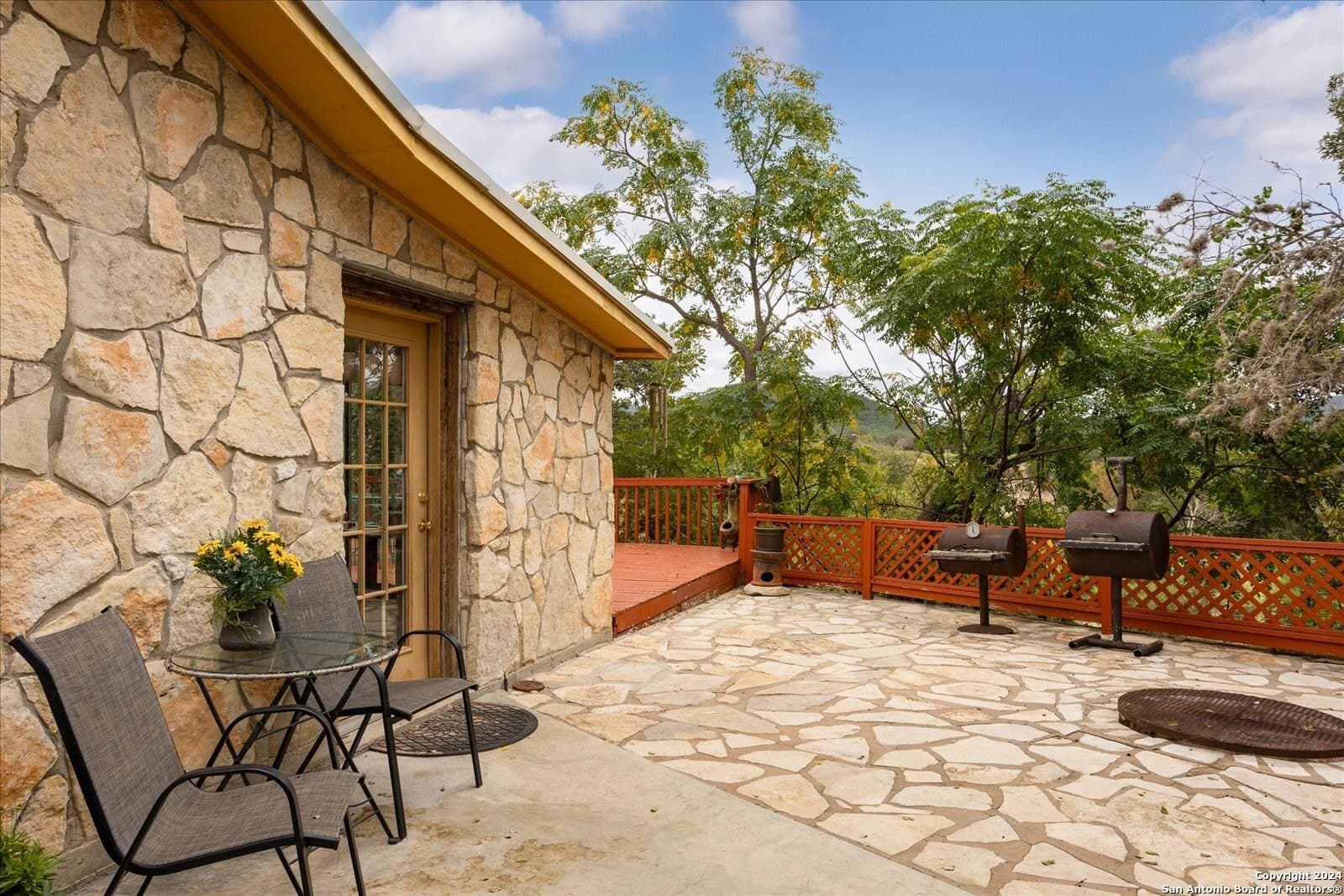 68.72 acres in Real County - photo 7