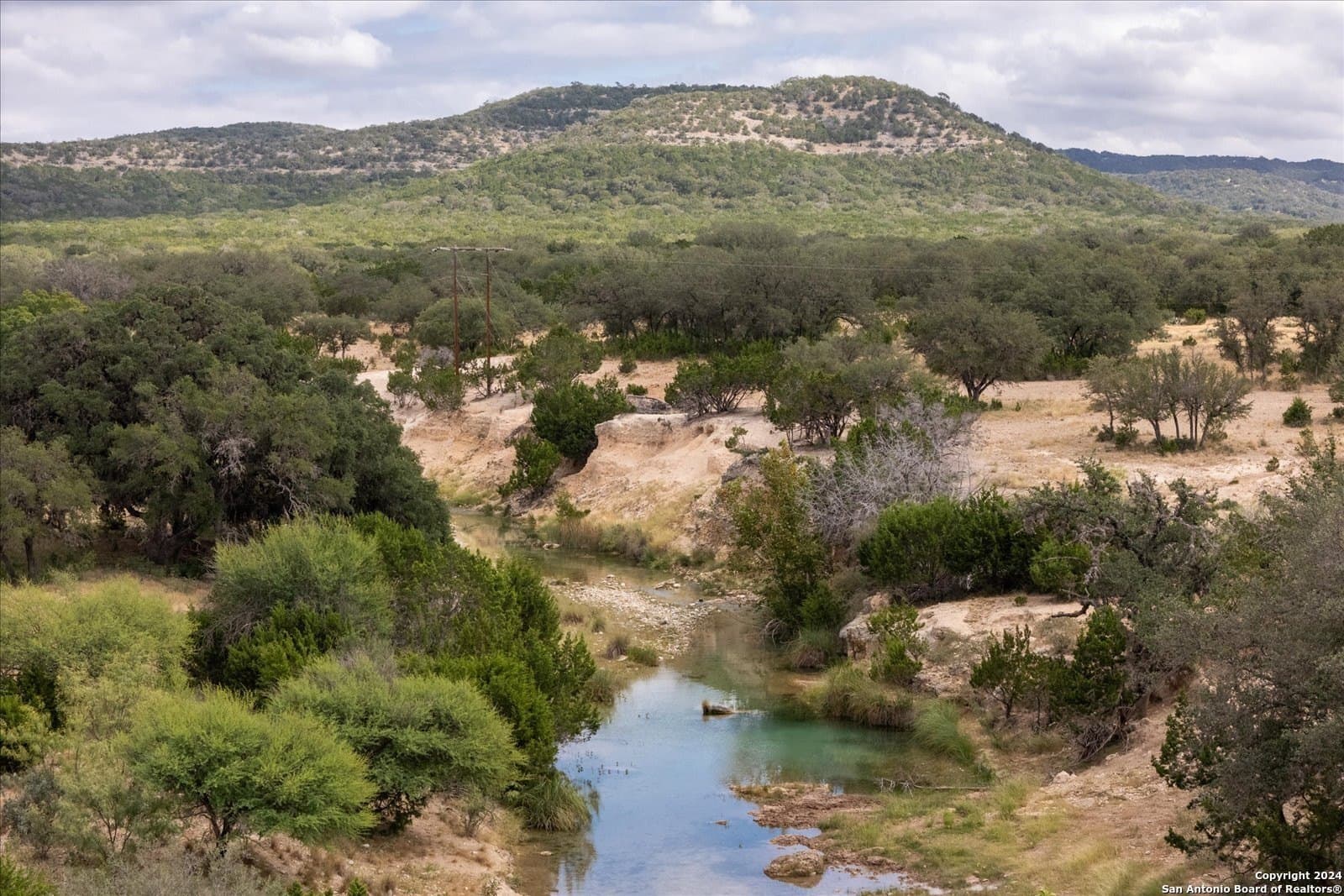 68.72 acres in Real County gallery image 2