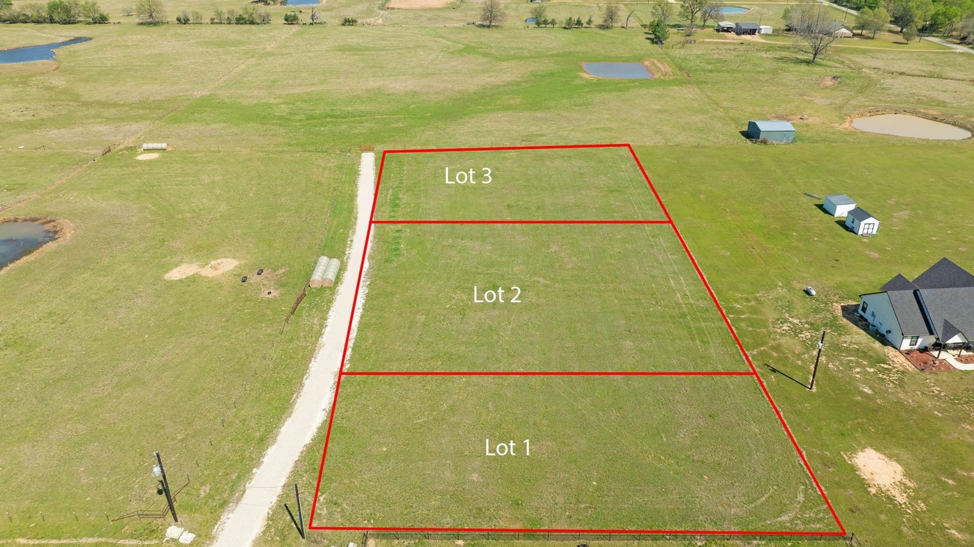 0.8 acres in Lamar County
