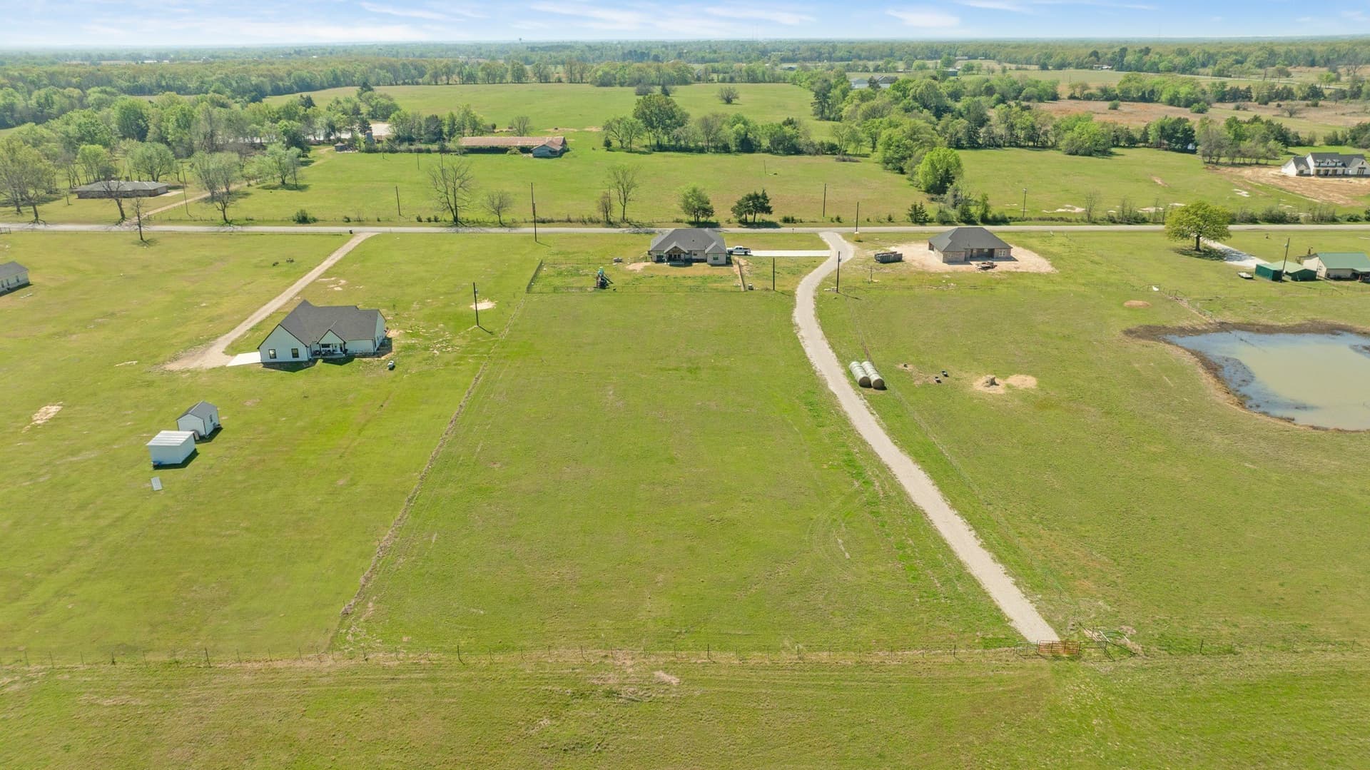 0.8 acres in Lamar County - photo 11
