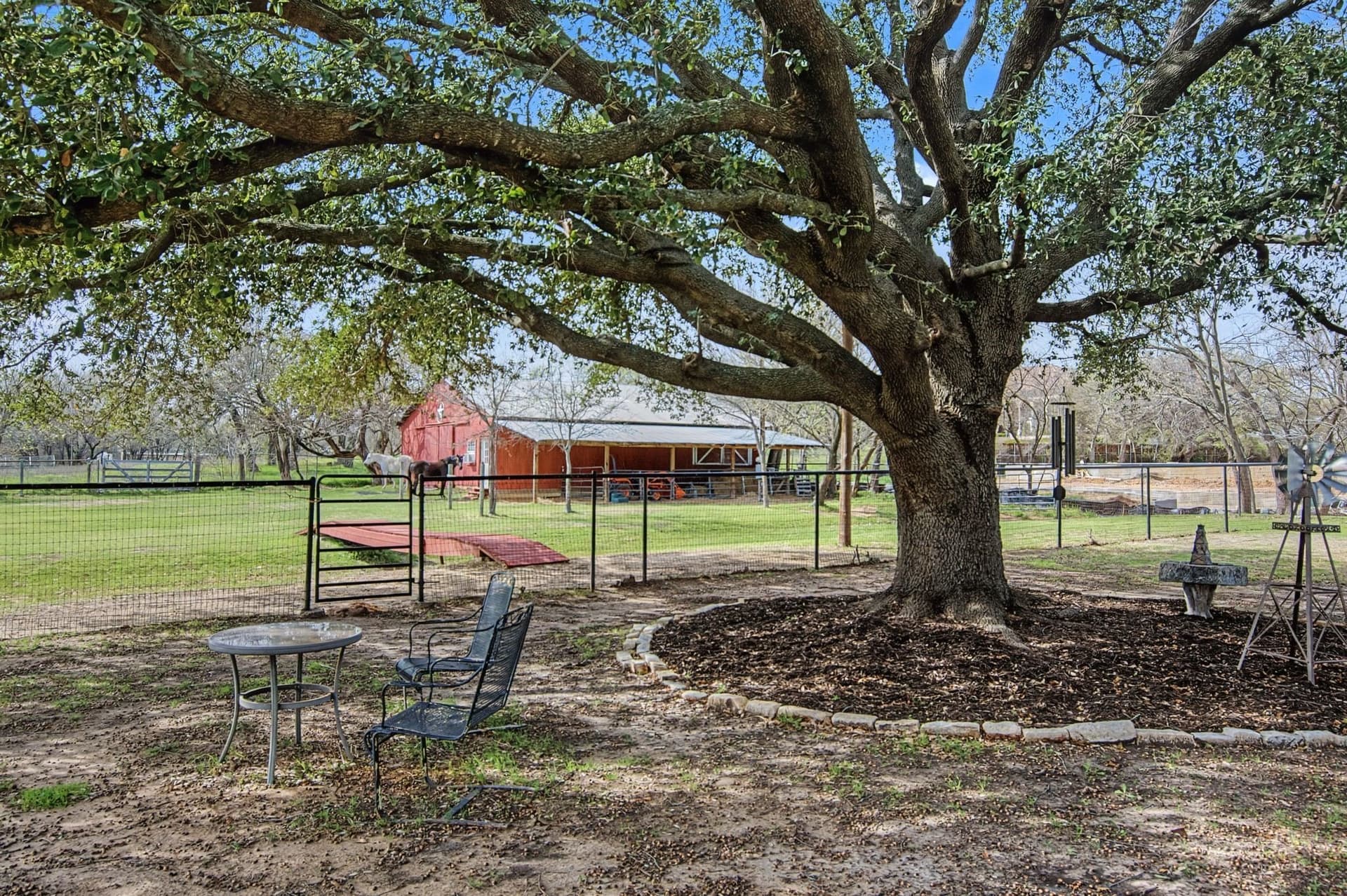 4.51 acres in Tarrant County - photo 5