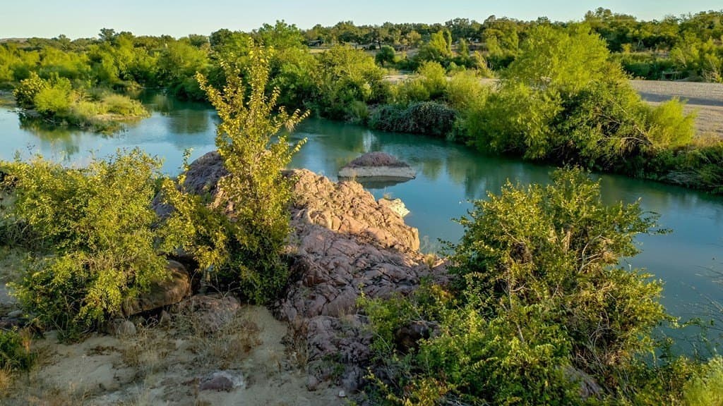 0.25 acres in Llano County - photo 12