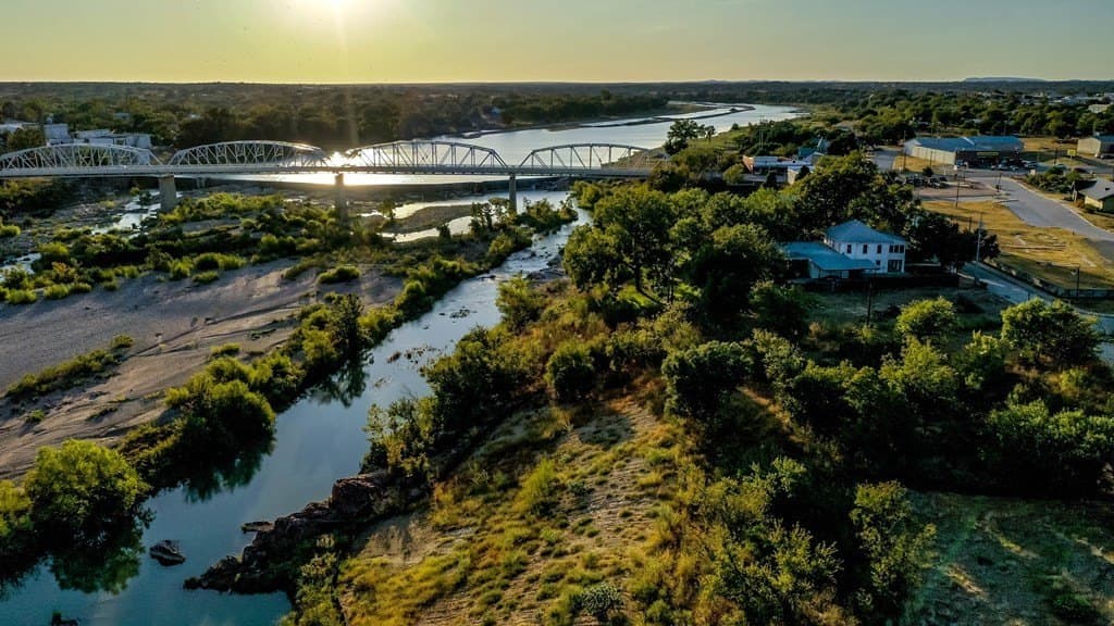 0.25 acres in Llano County - photo 10