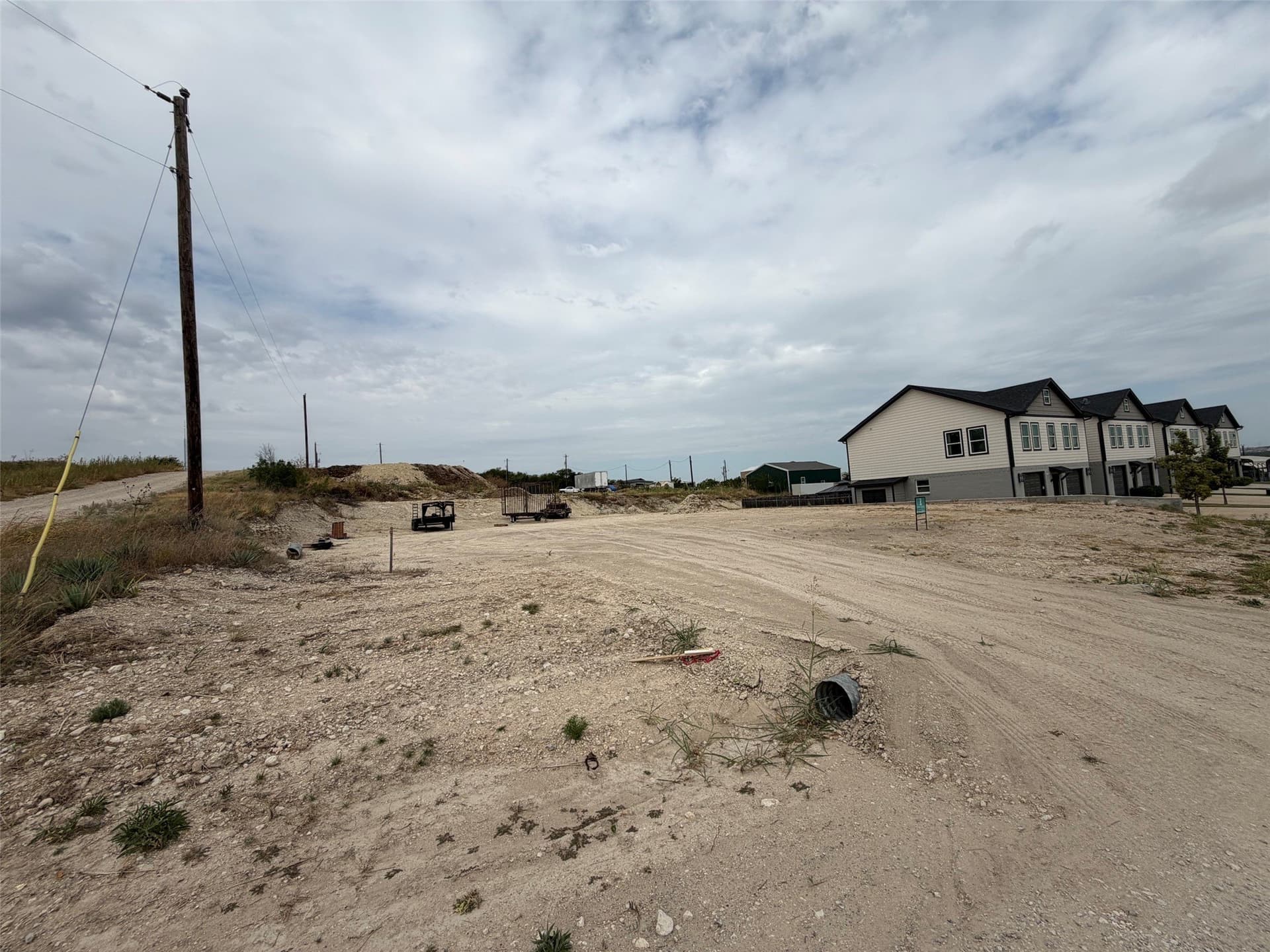 0.34 acres in Tarrant County - photo 3