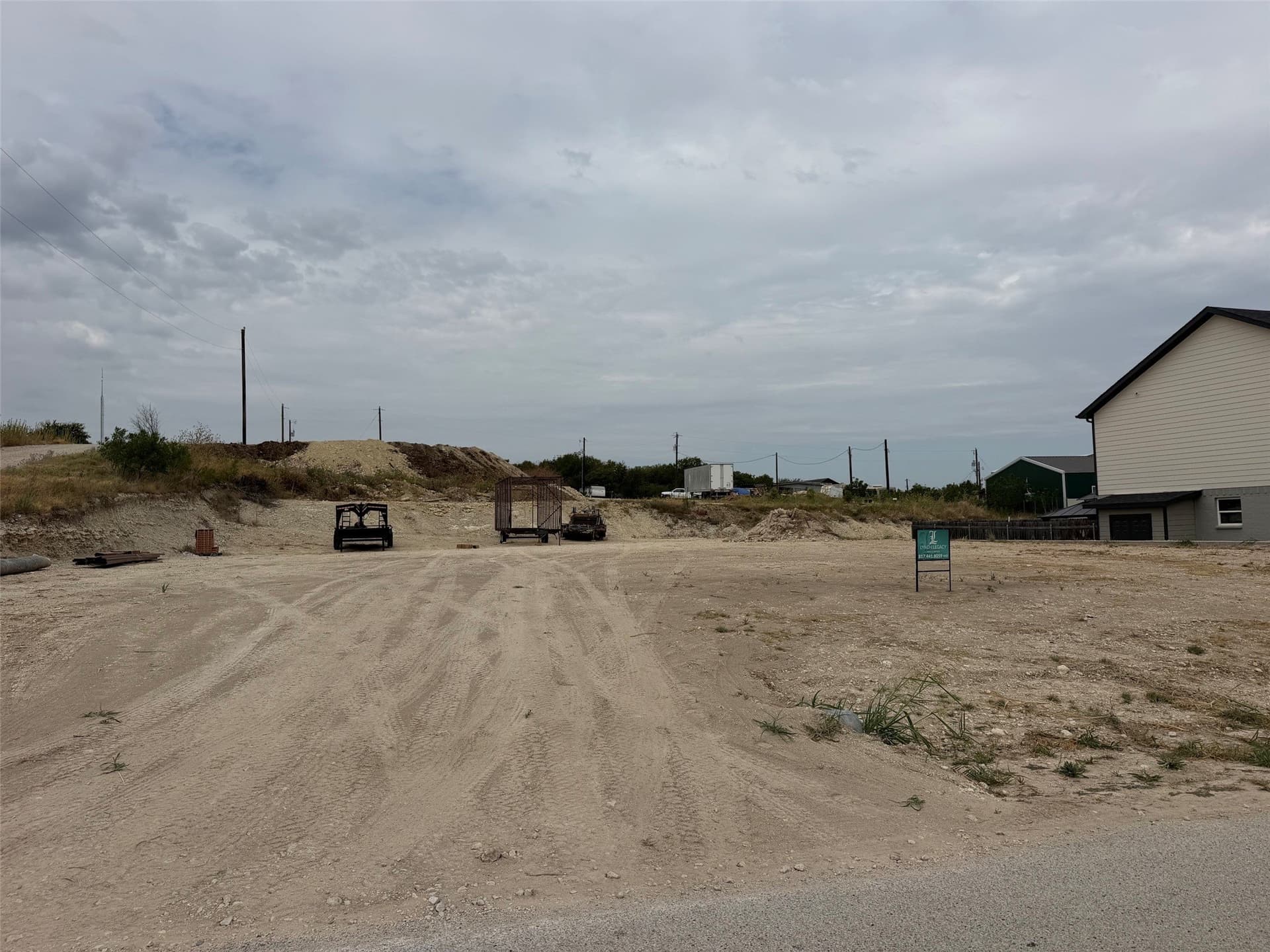 0.34 acres in Tarrant County - photo 2