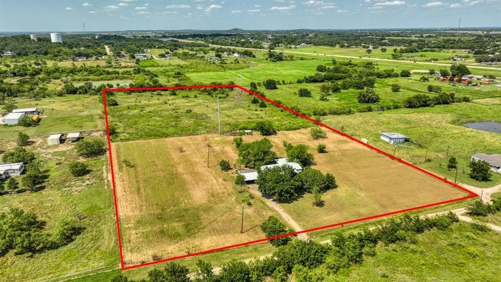 10.04 acres in Johnson County