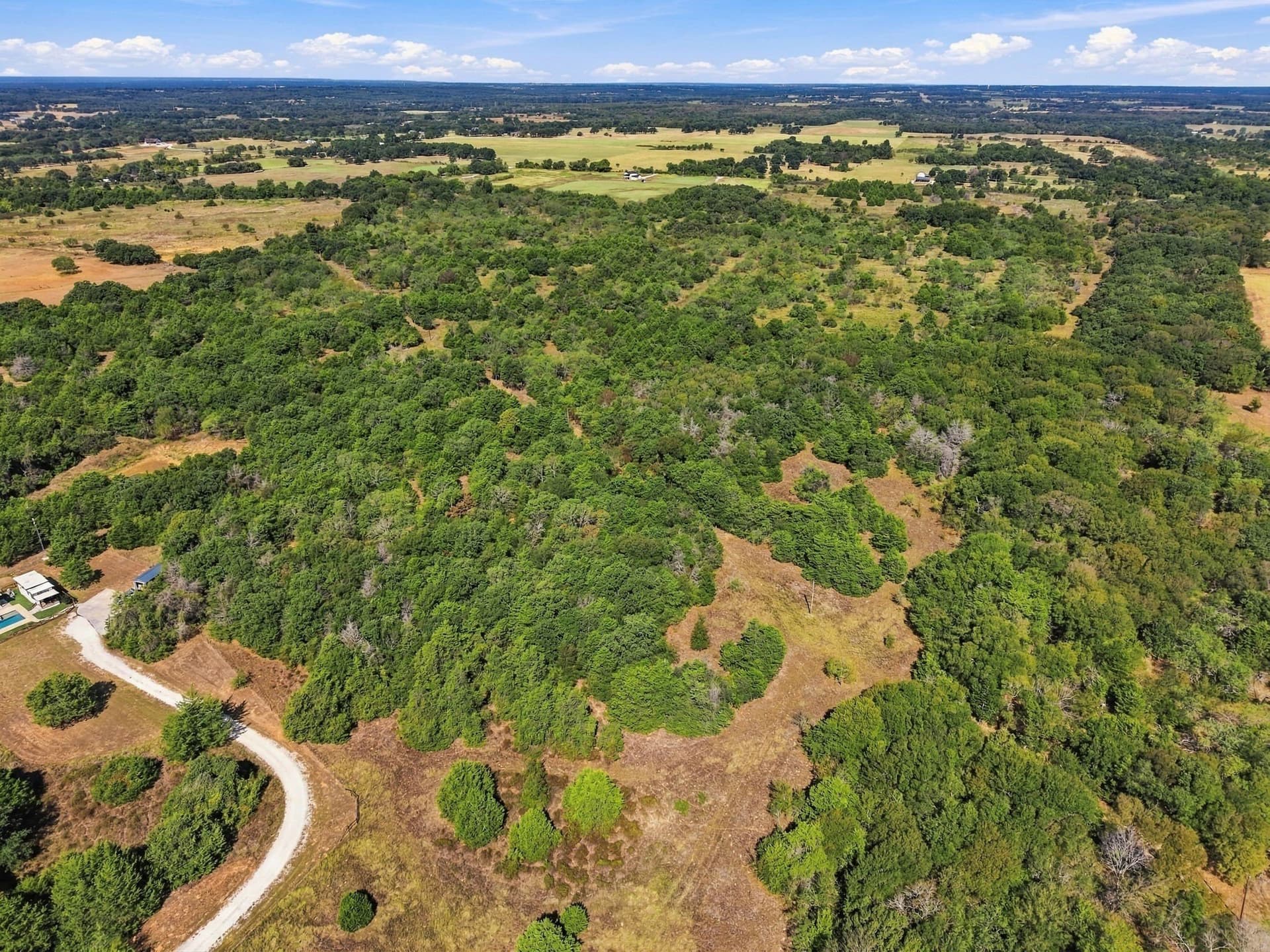 21.88 acres in Hill County - photo 3