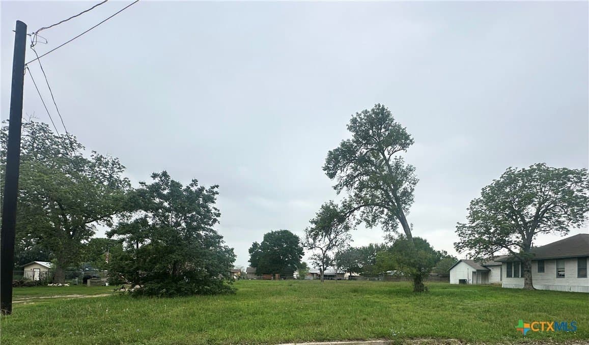 0.37 acres in DeWitt County
