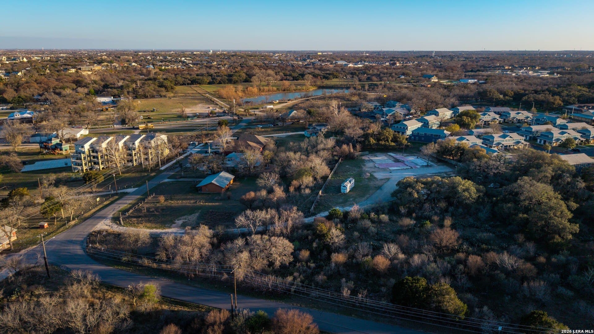 3.59 acres in Comal County gallery image 2