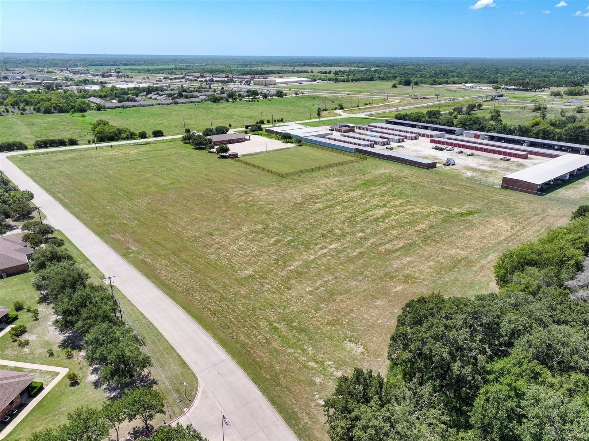 6.79 acres in Kaufman County gallery image 4
