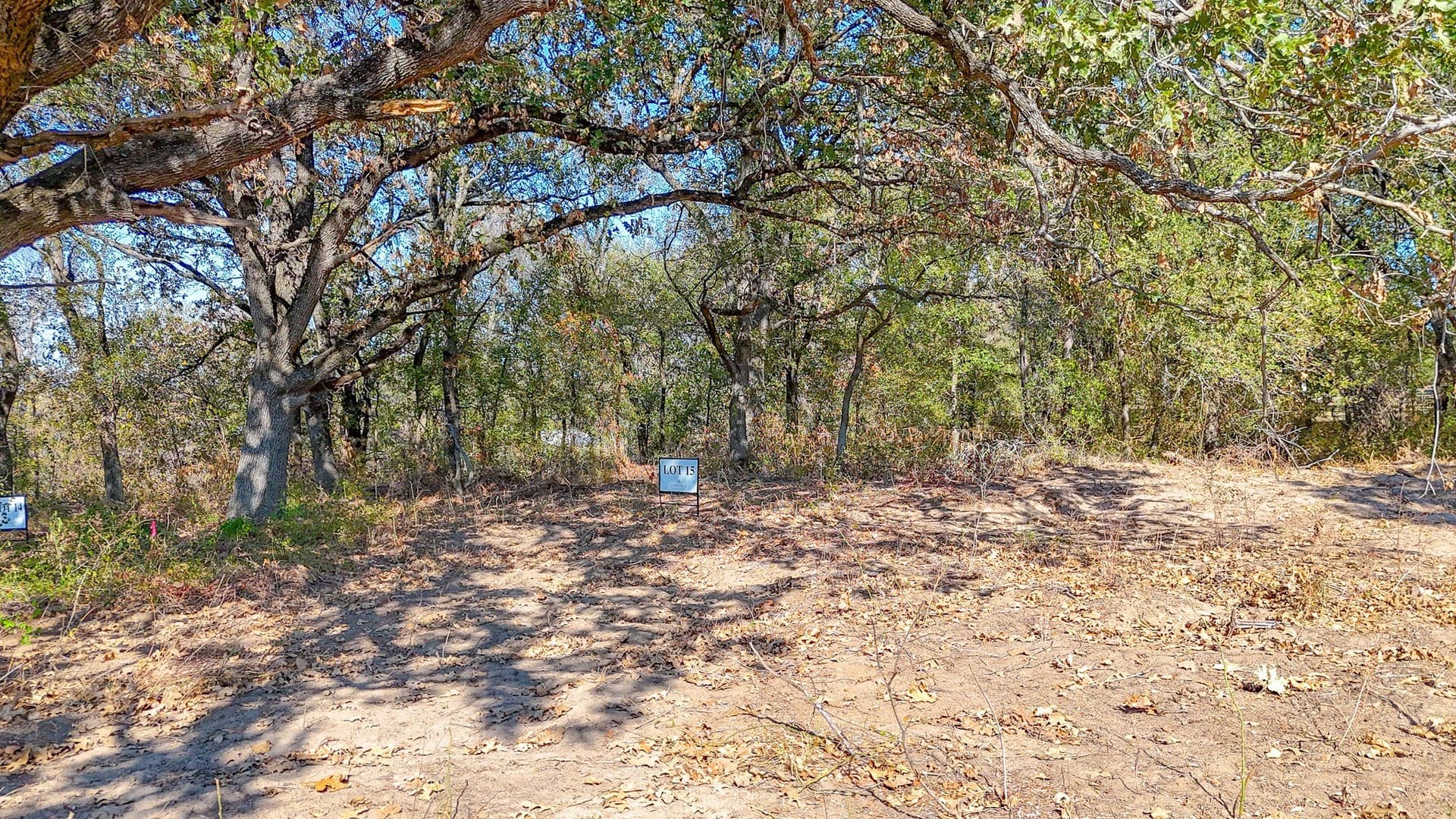 1.06 acres in Navarro County - photo 11