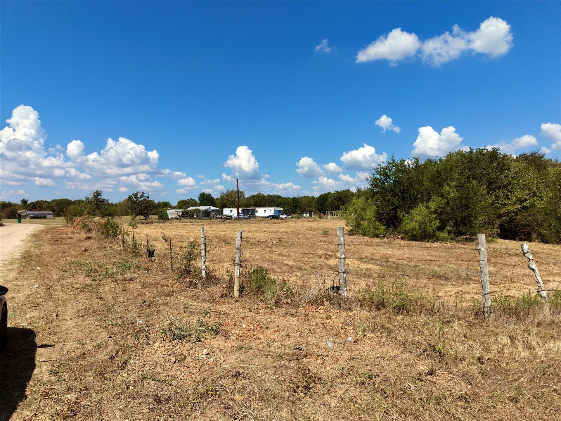 5.47 acres in Henderson County - photo 15