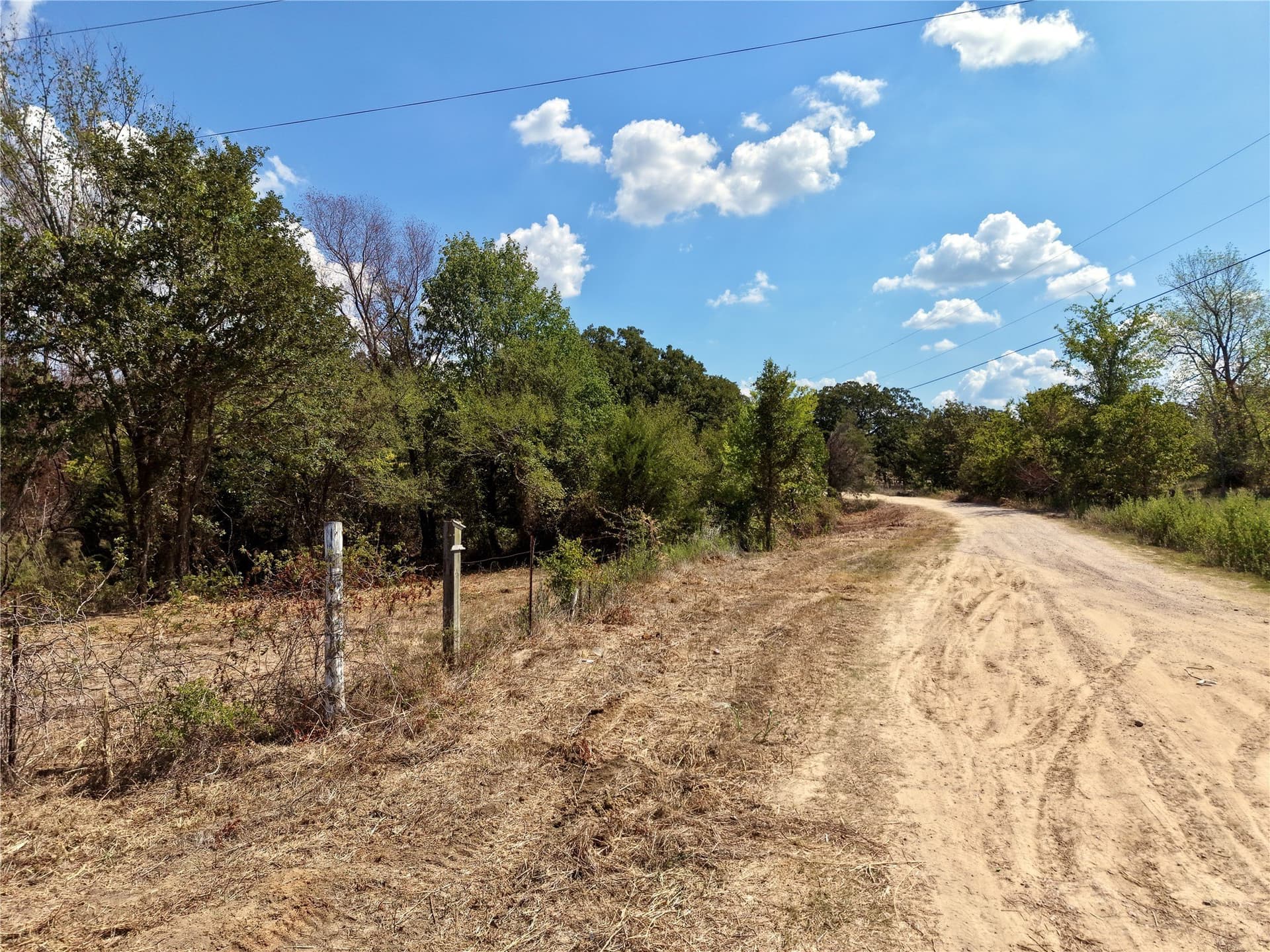 5.47 acres in Henderson County - photo 13