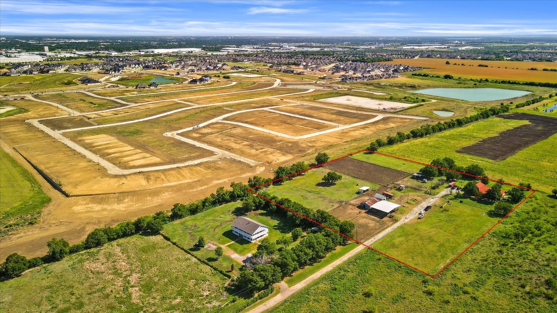 5 acres in Johnson County gallery image 2