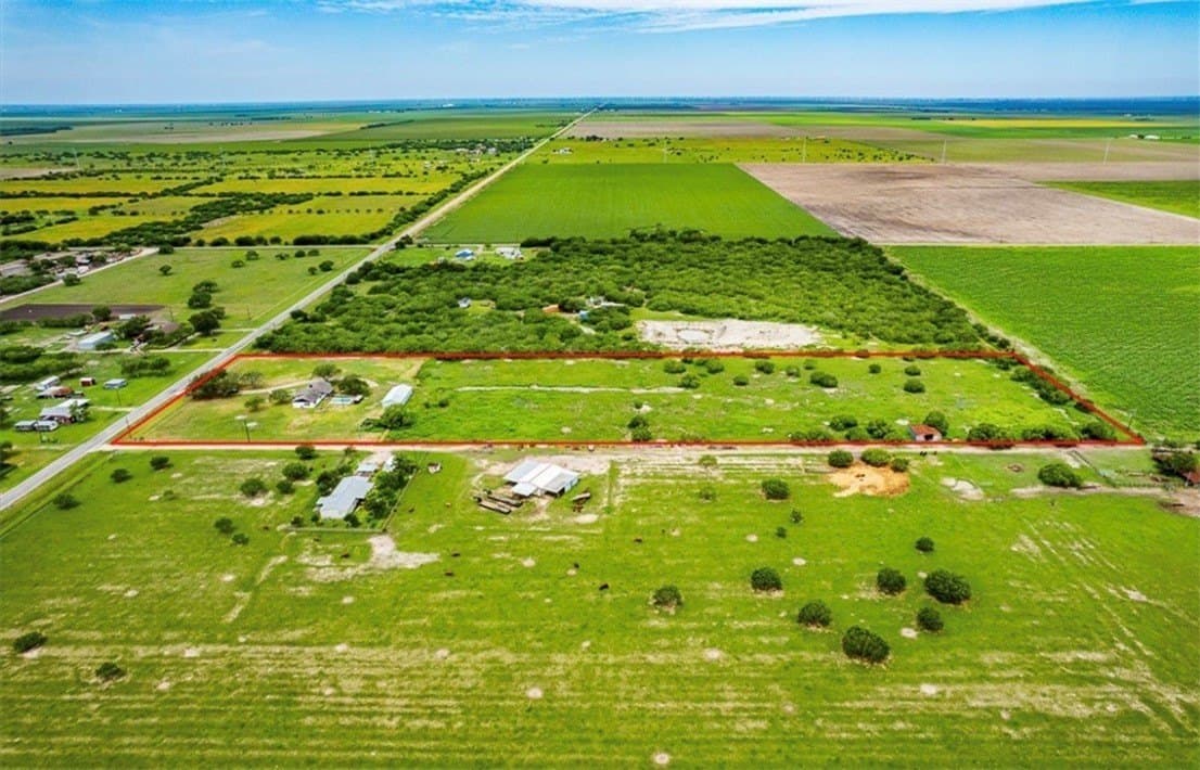 10 acres in San Patricio County - photo 36