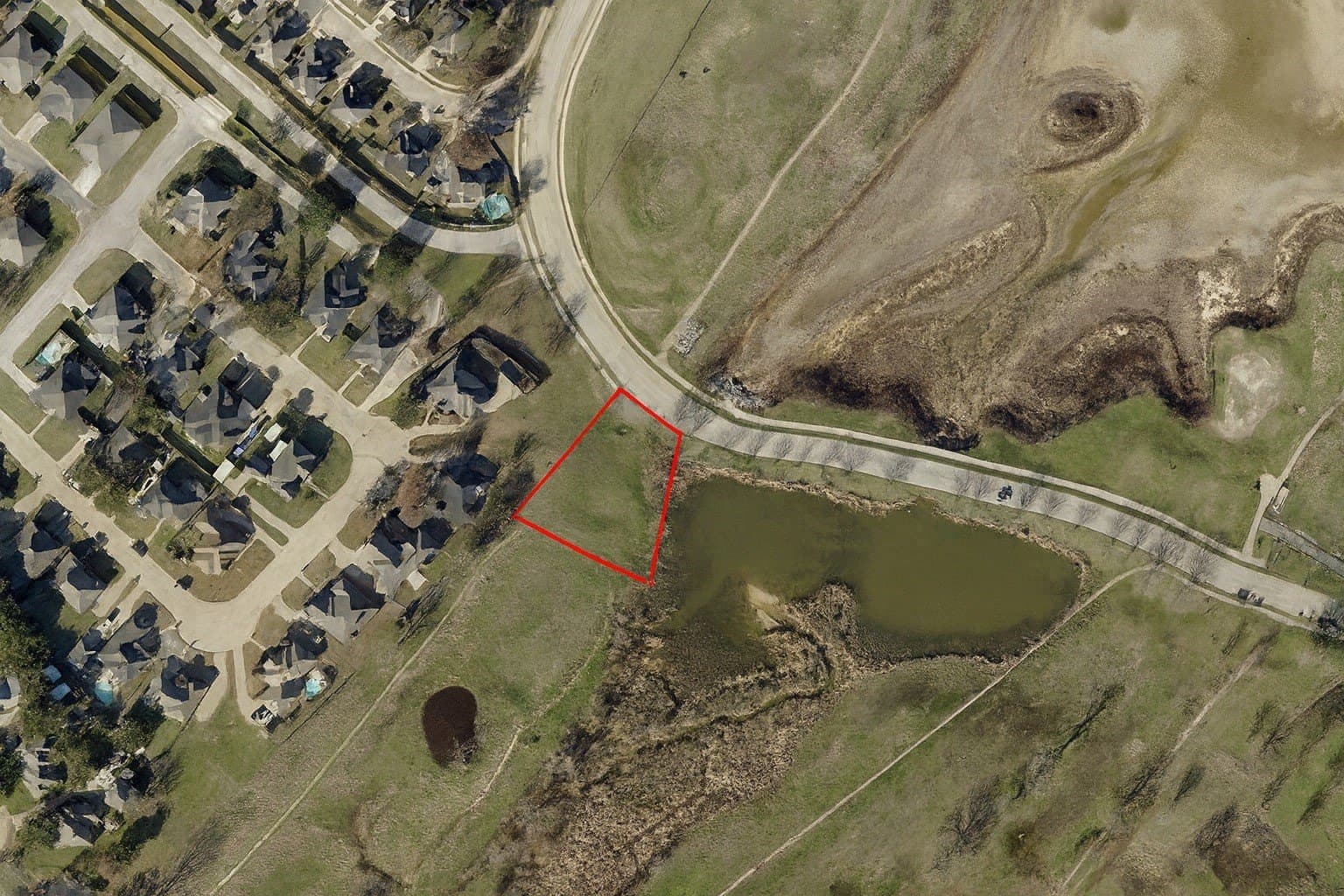 0.39 acres in Johnson County - photo 5