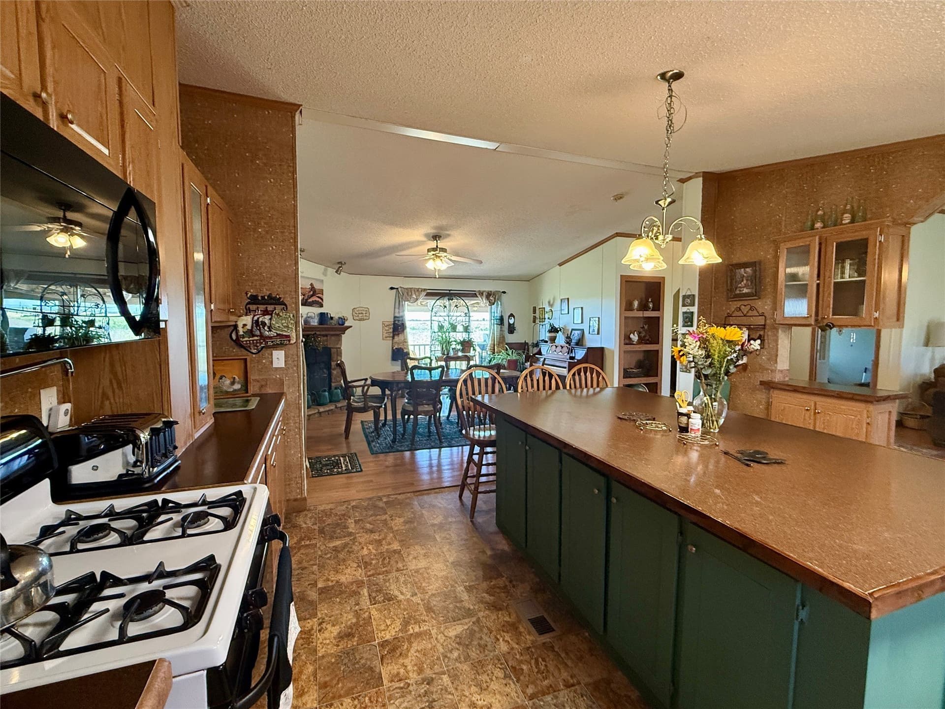 12.33 acres in Jones County - photo 11