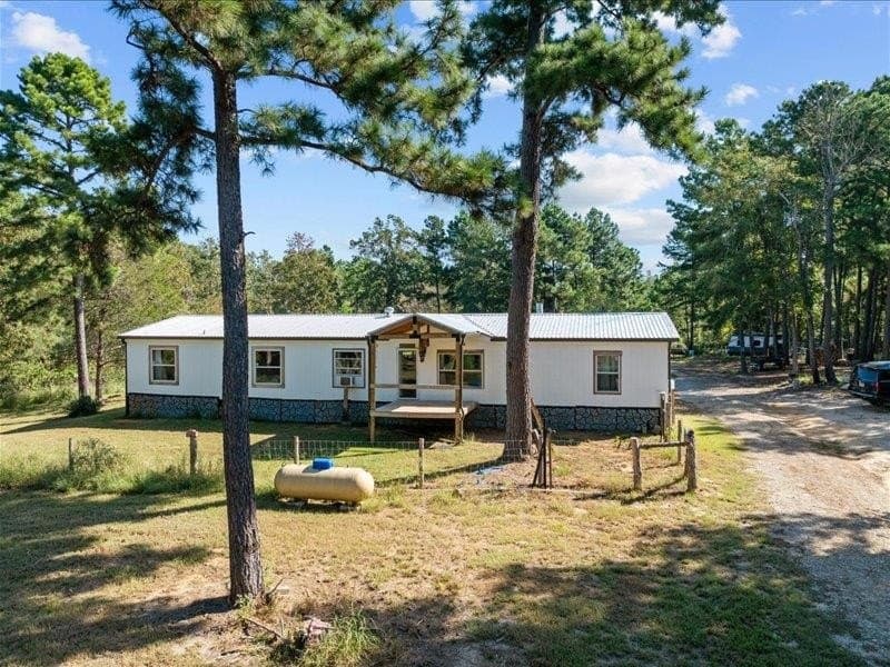 38.69 acres in ANDERSON County