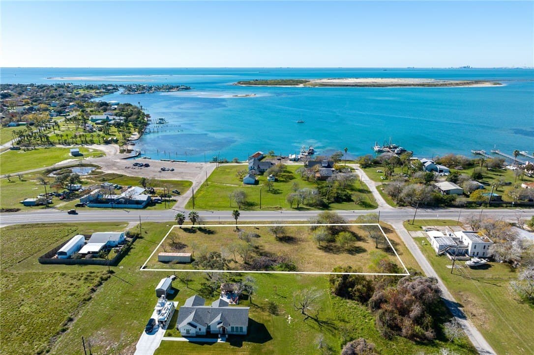 0.96 acres in San Patricio County gallery image 2