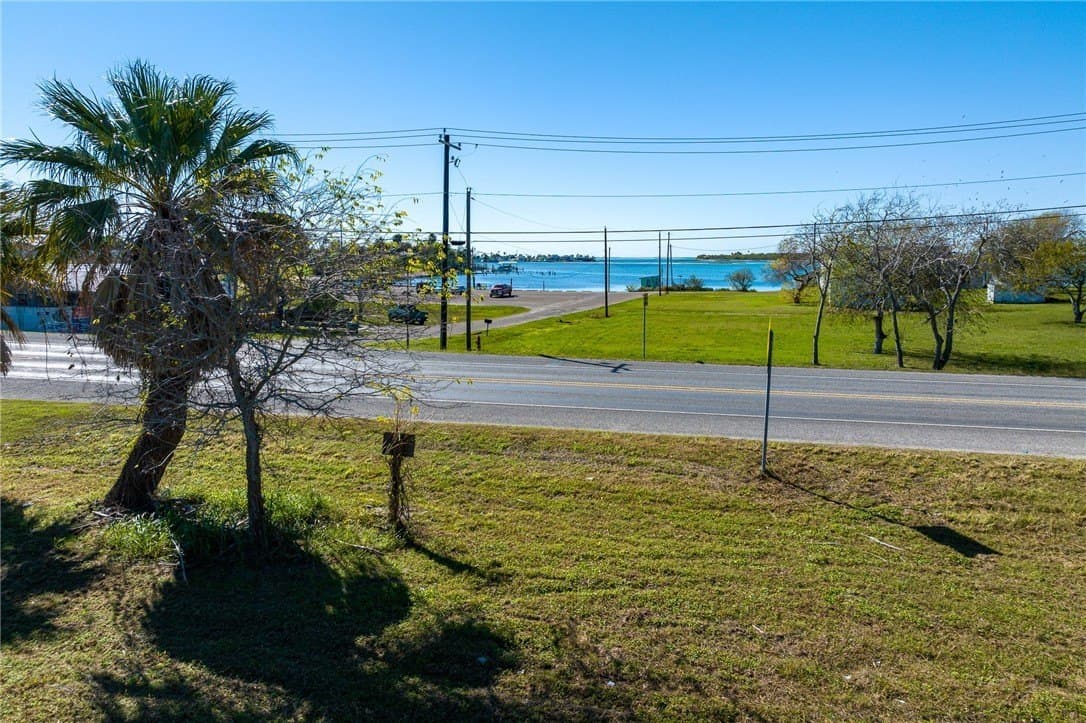 0.96 acres in San Patricio County - photo 15