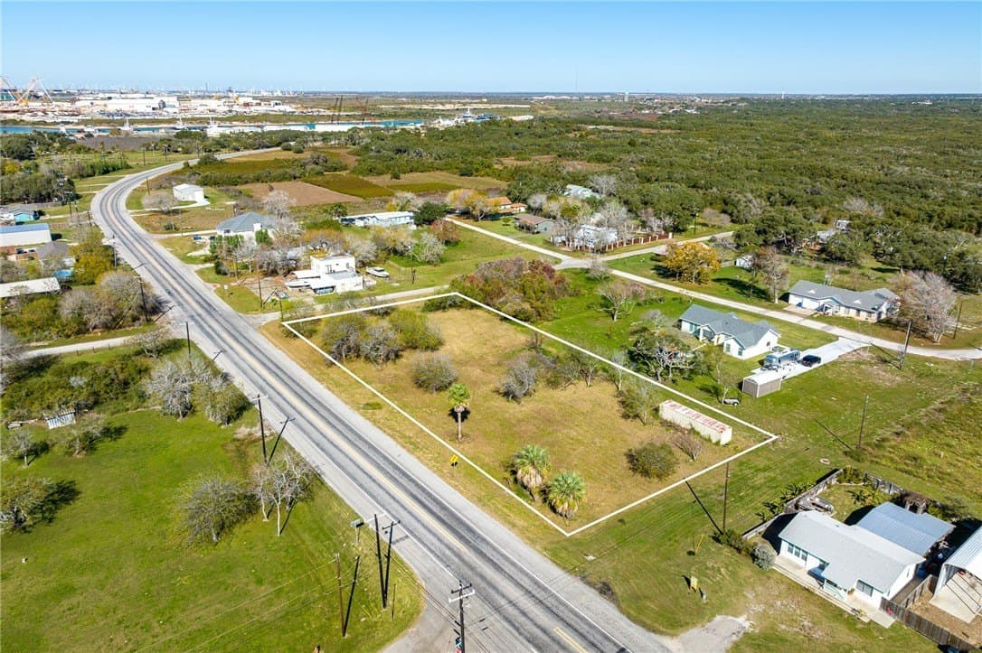0.96 acres in San Patricio County - photo 7