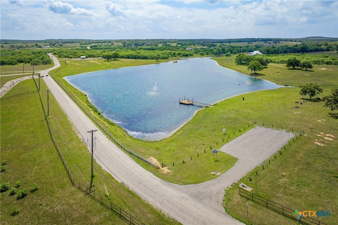 5.52 acres in Gonzales County featured view