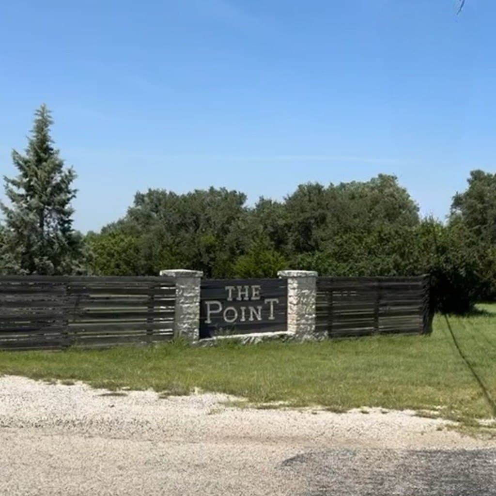 0.55 acres in Comal County gallery image 3