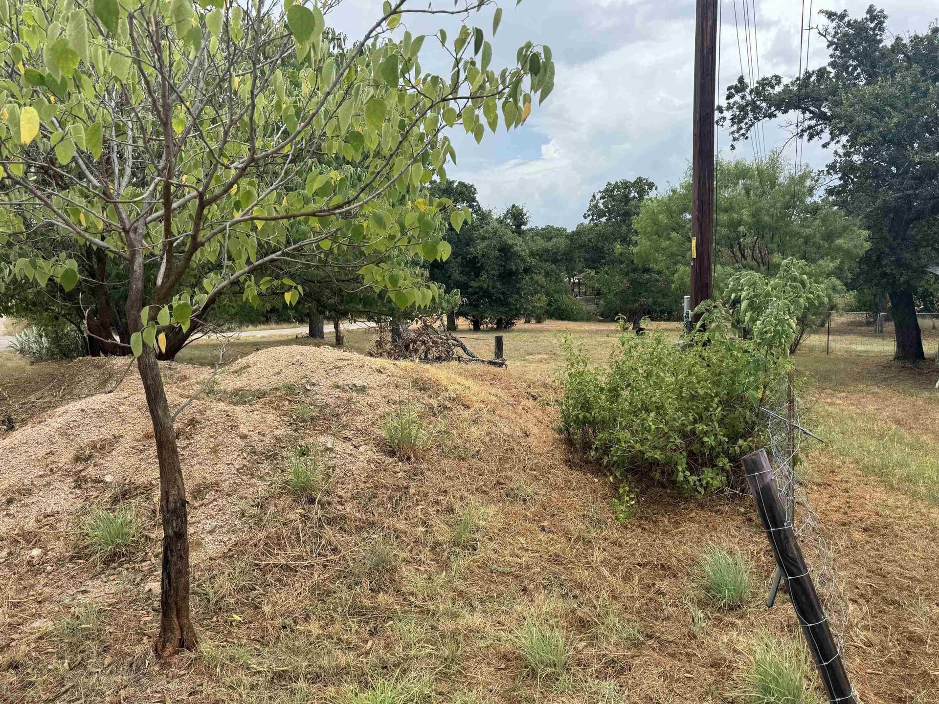 0.89 acres in Llano County gallery image 2