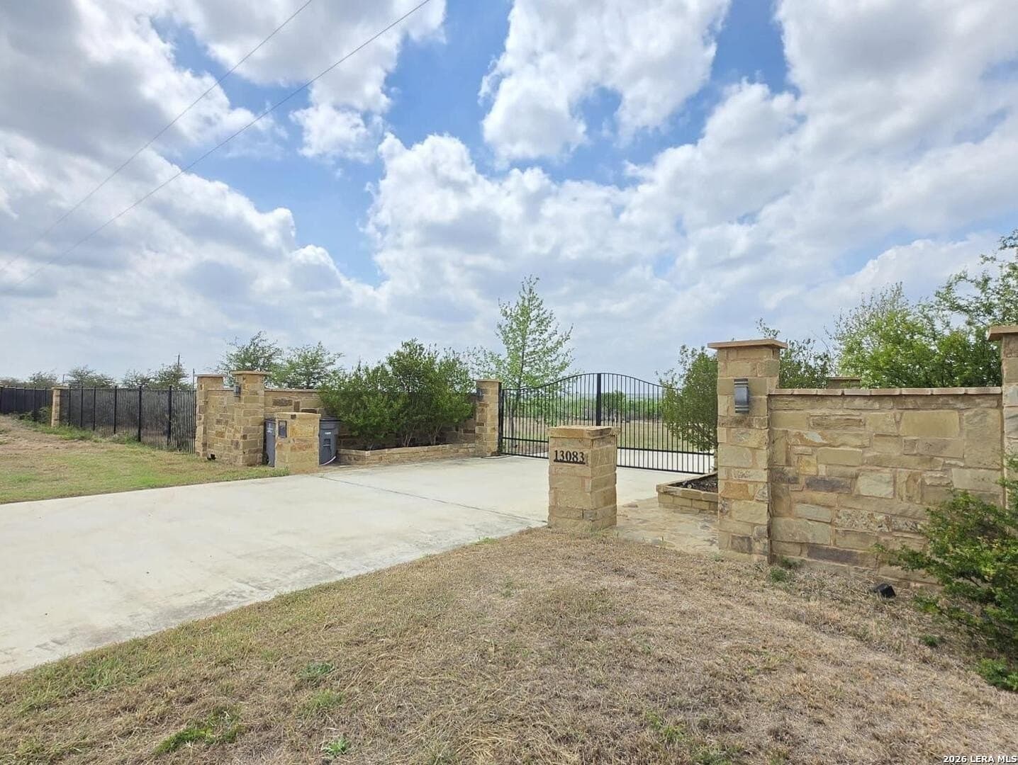 10.3 acres in Frio County gallery image 2