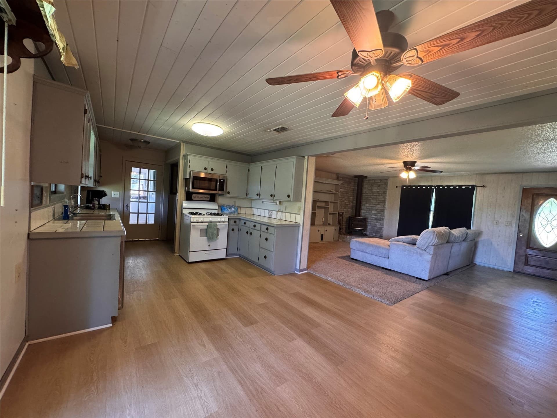 14.92 acres in Upshur County - photo 4