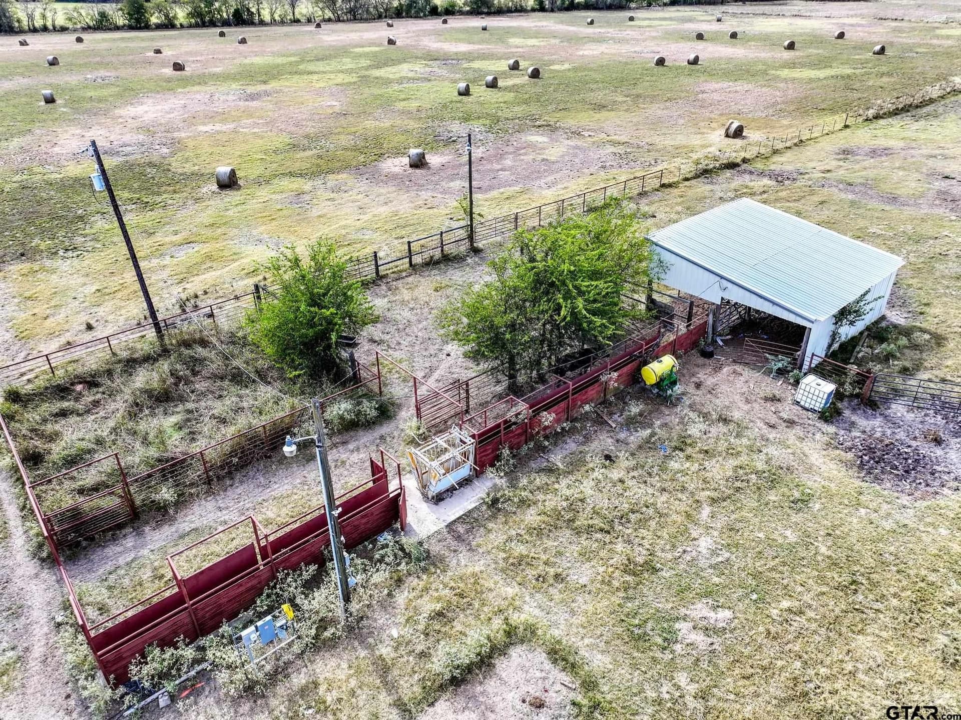 112.08 acres in Hopkins County - photo 35