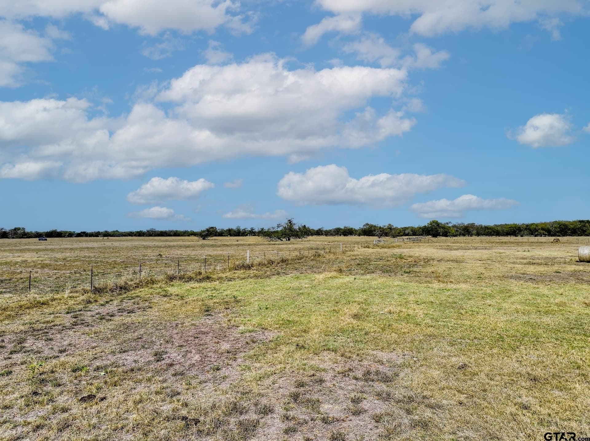 112.08 acres in Hopkins County - photo 17
