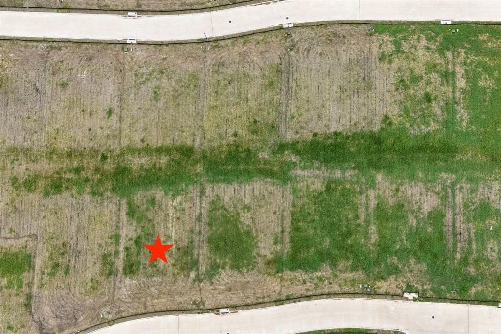 0.3 acres in Denton County gallery image 4
