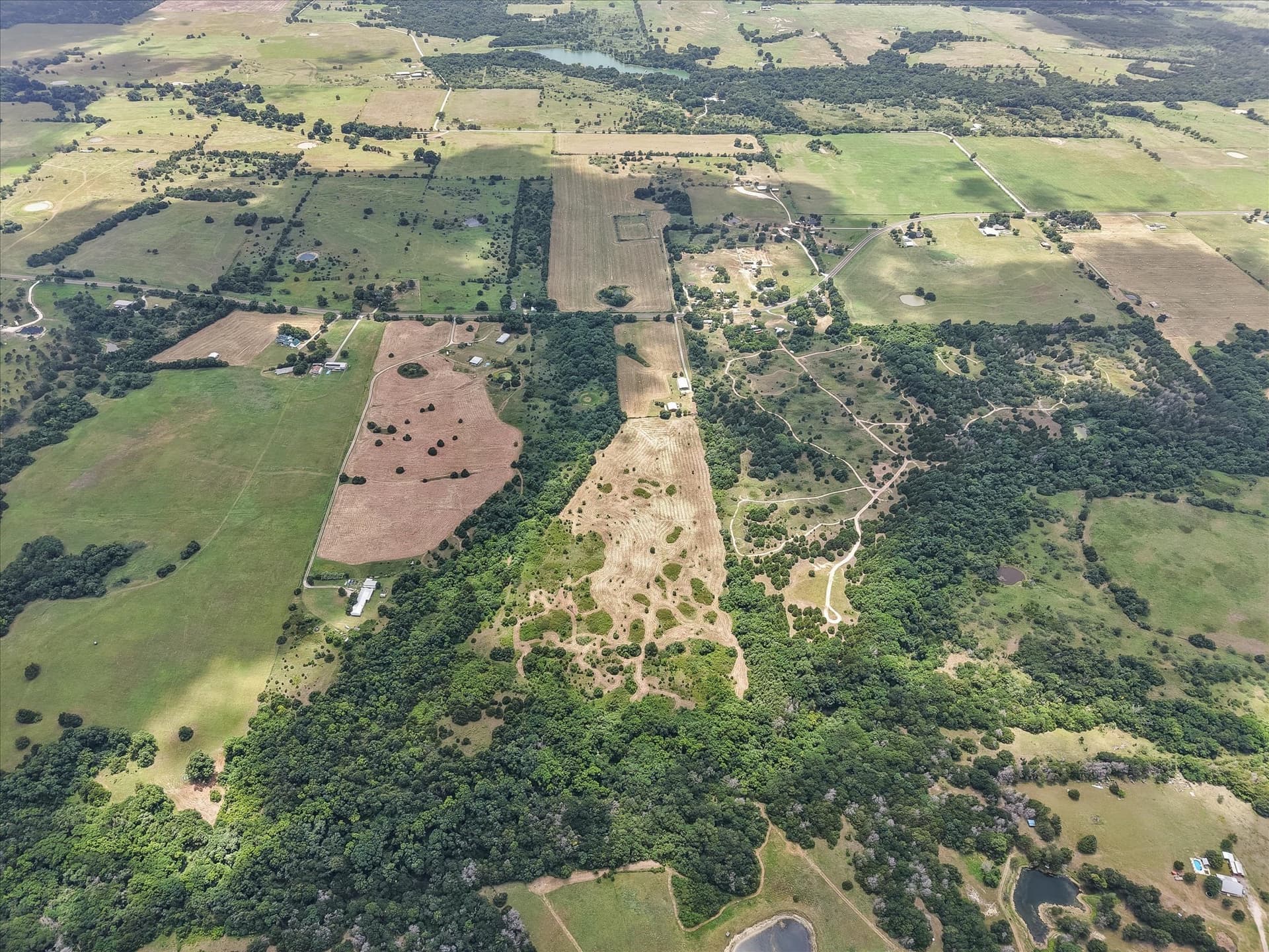 43.66 acres in Navarro County - photo 32