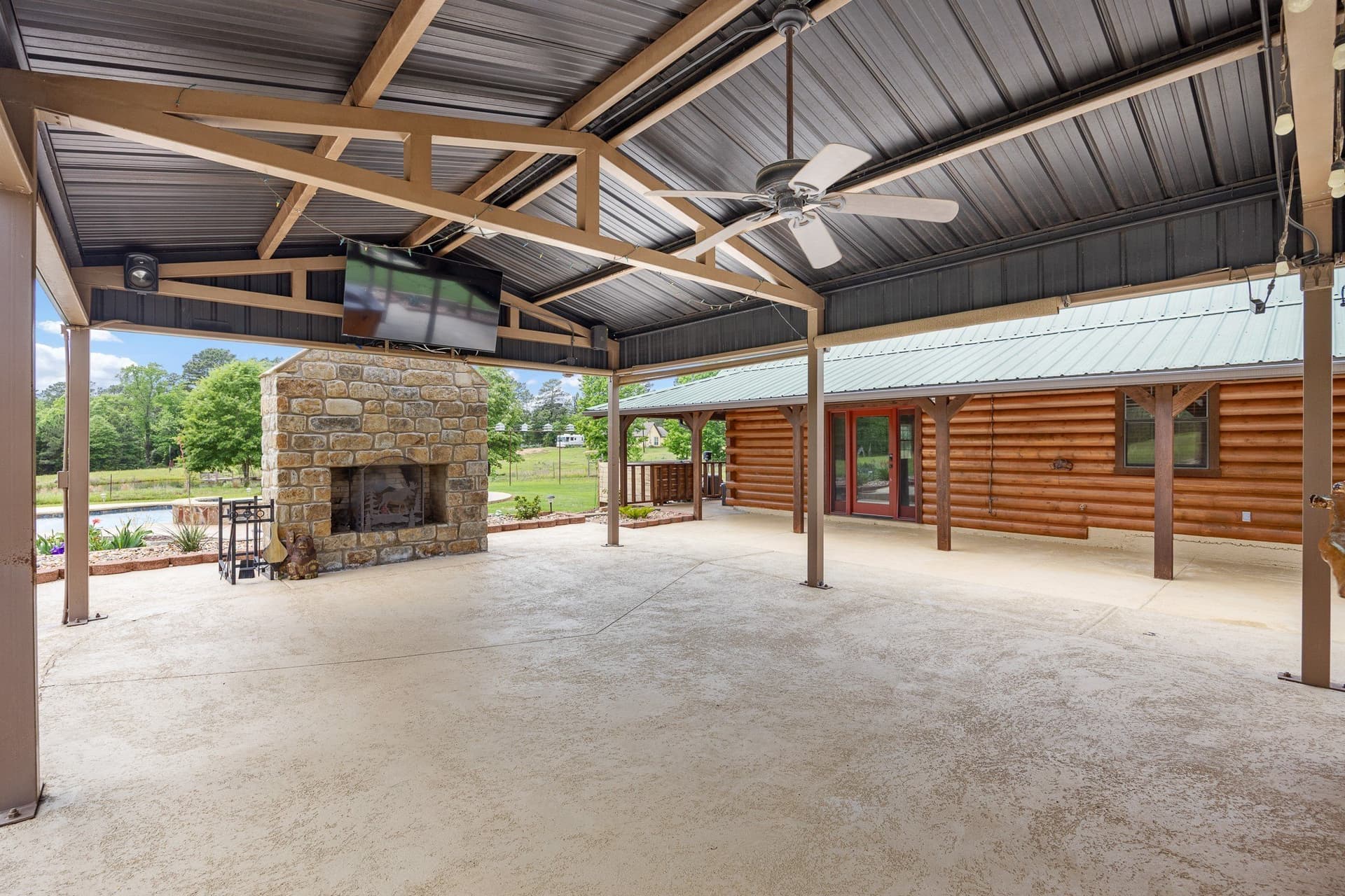 10.24 acres in Smith County - photo 32
