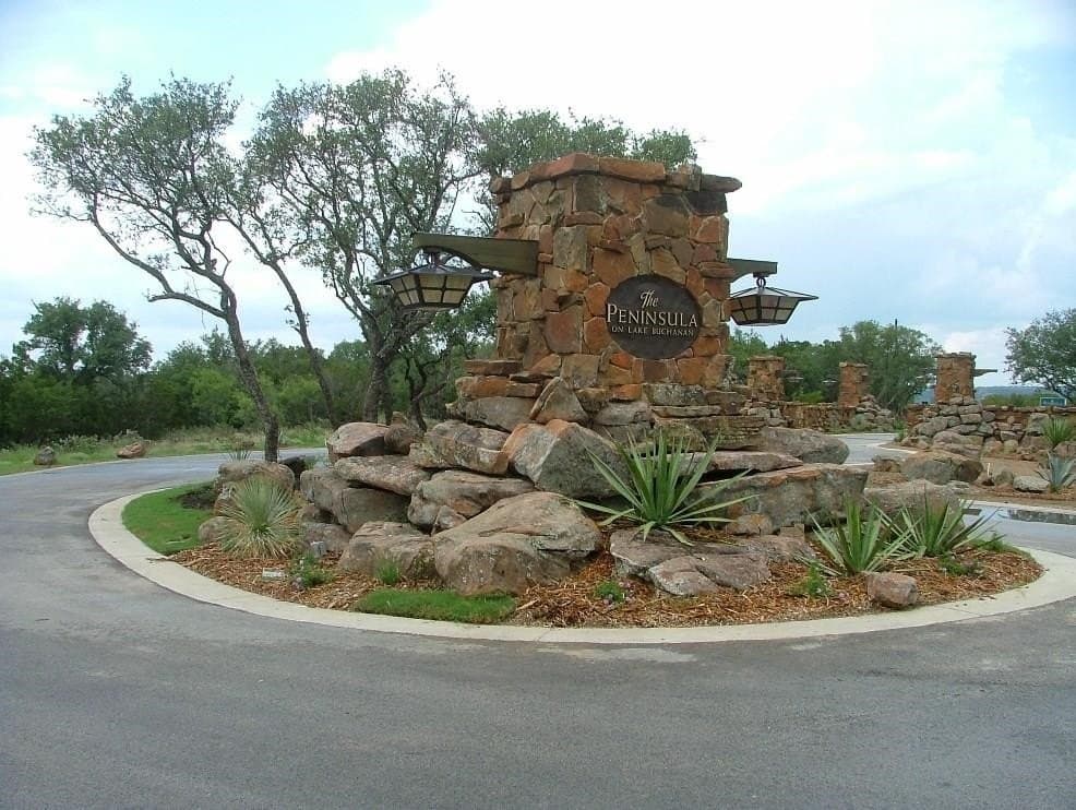 1.22 acres in Burnet County