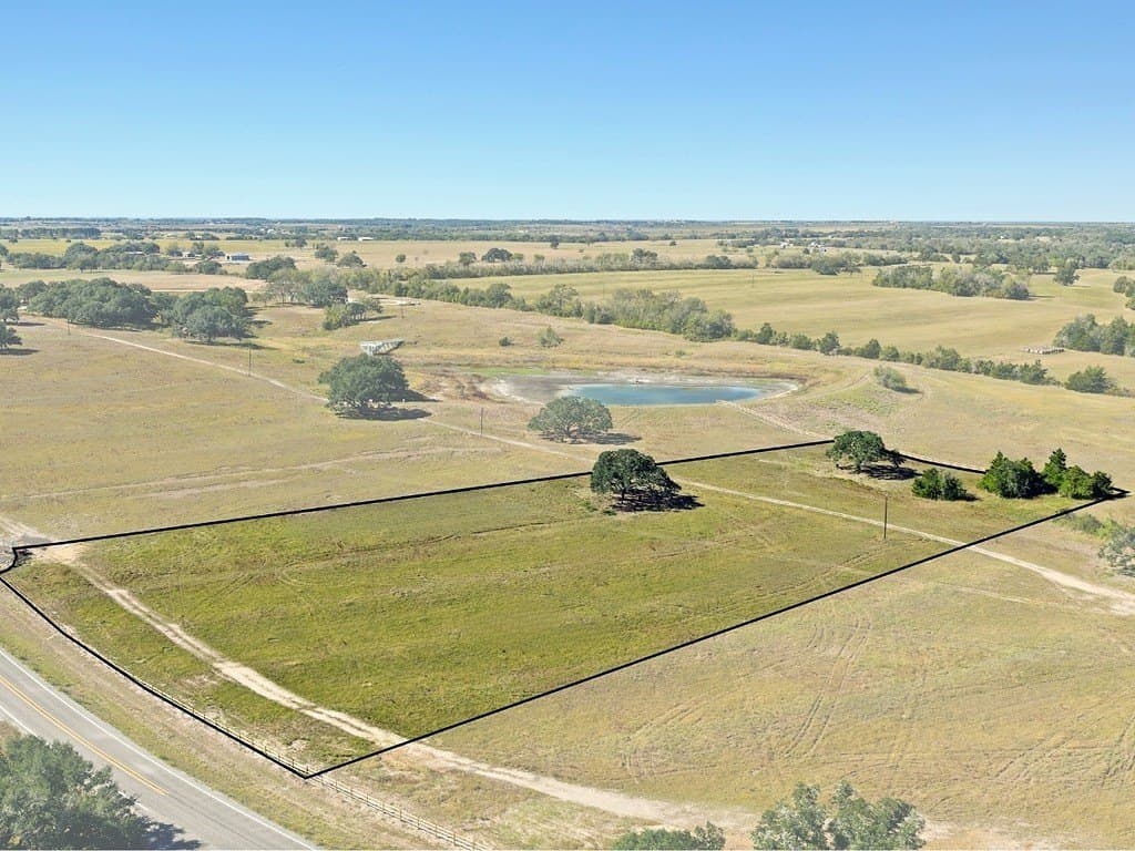 5.01 acres in Fayette County - photo 8