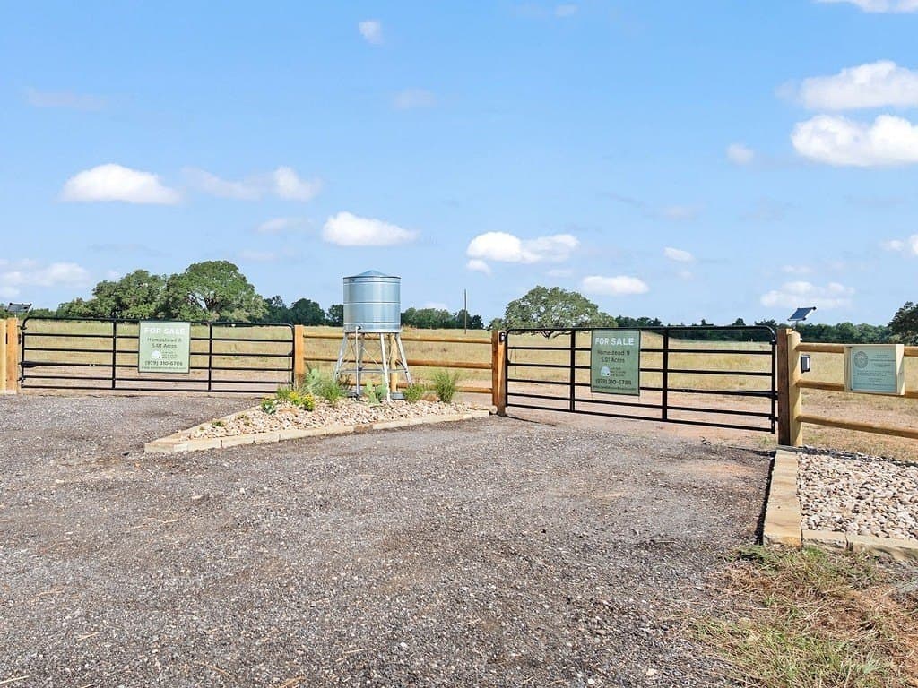 5.01 acres in Fayette County - photo 4
