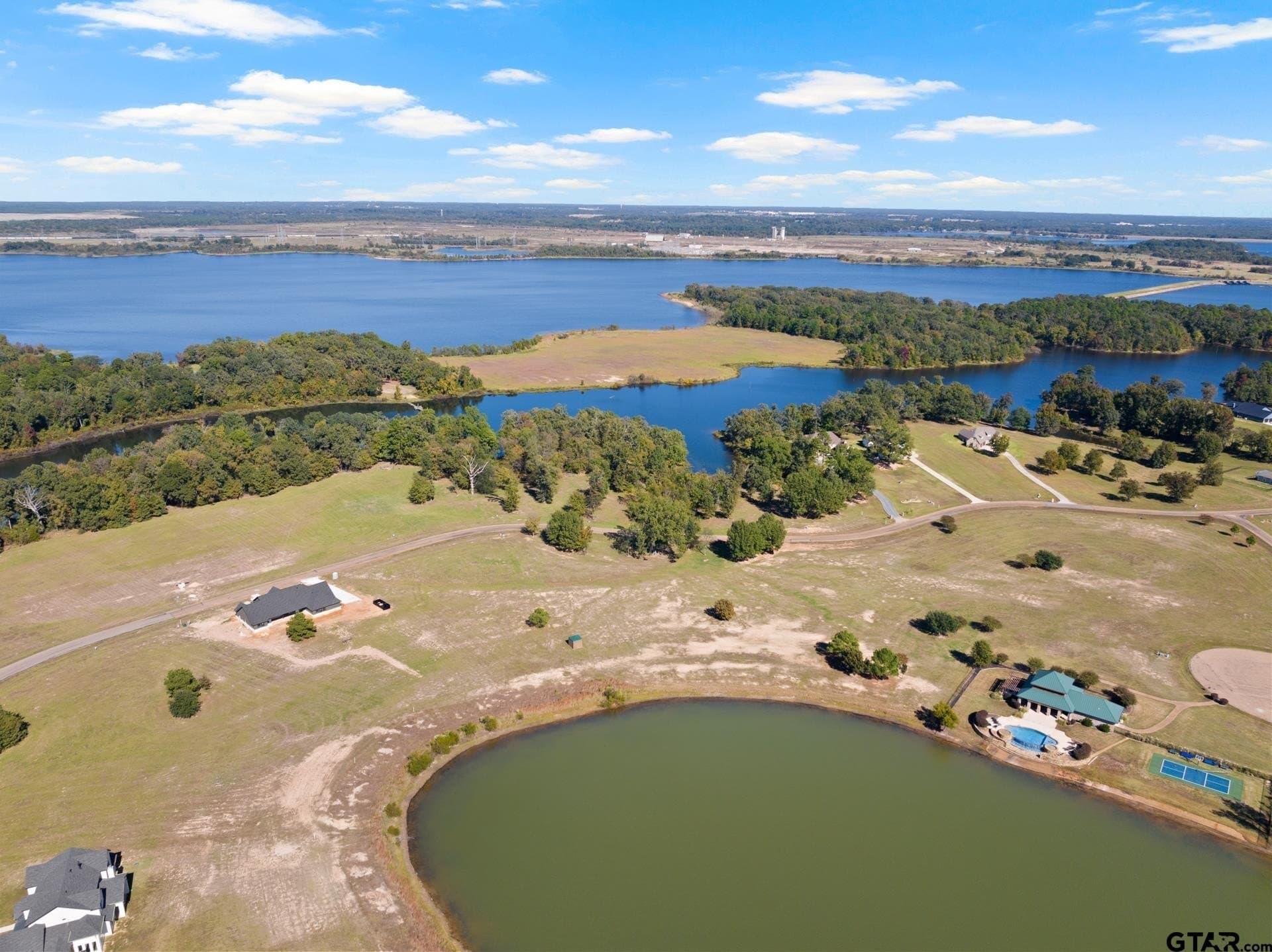 1.08 acres in Titus County gallery image 2