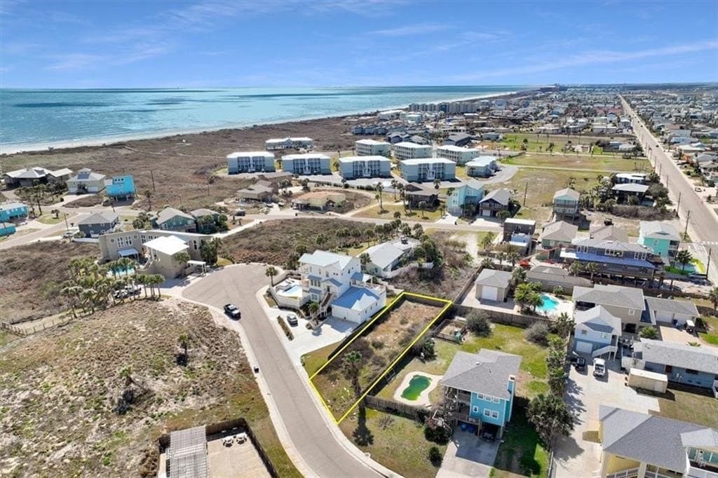 0.13 acres in Nueces County - photo 2