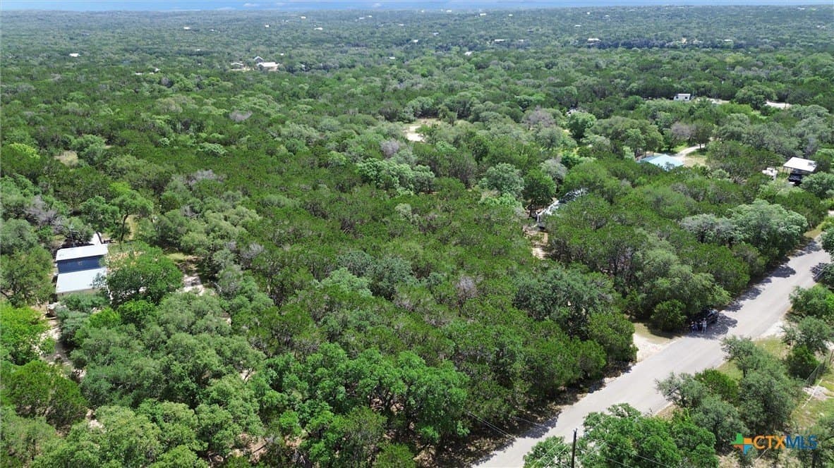 5 acres in Hays County - photo 40