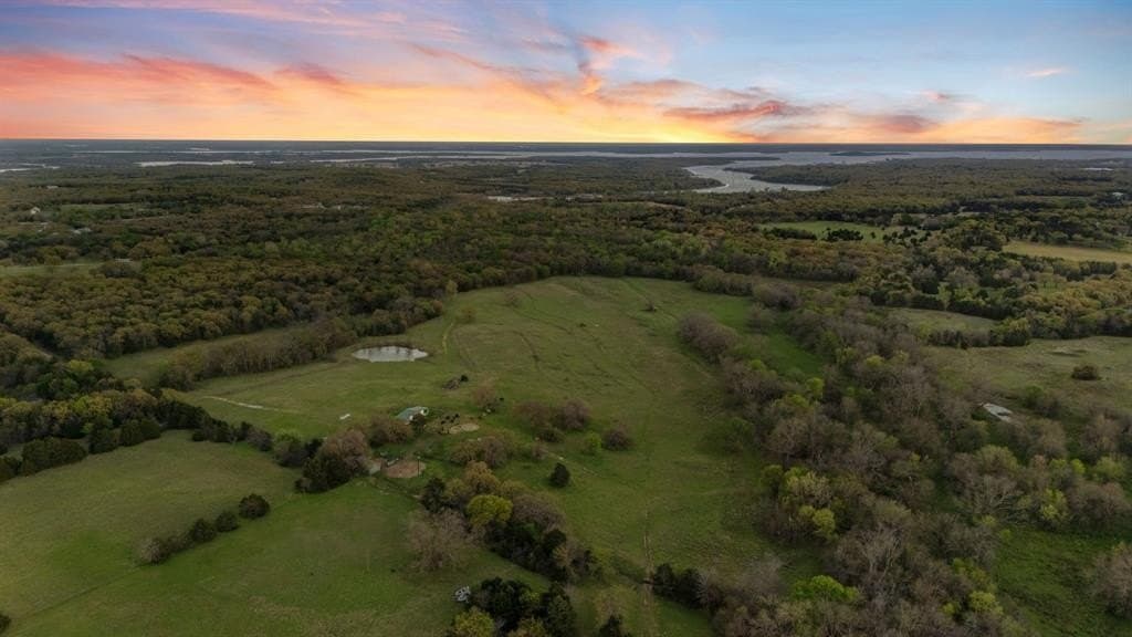 73.3 acres in Cooke County