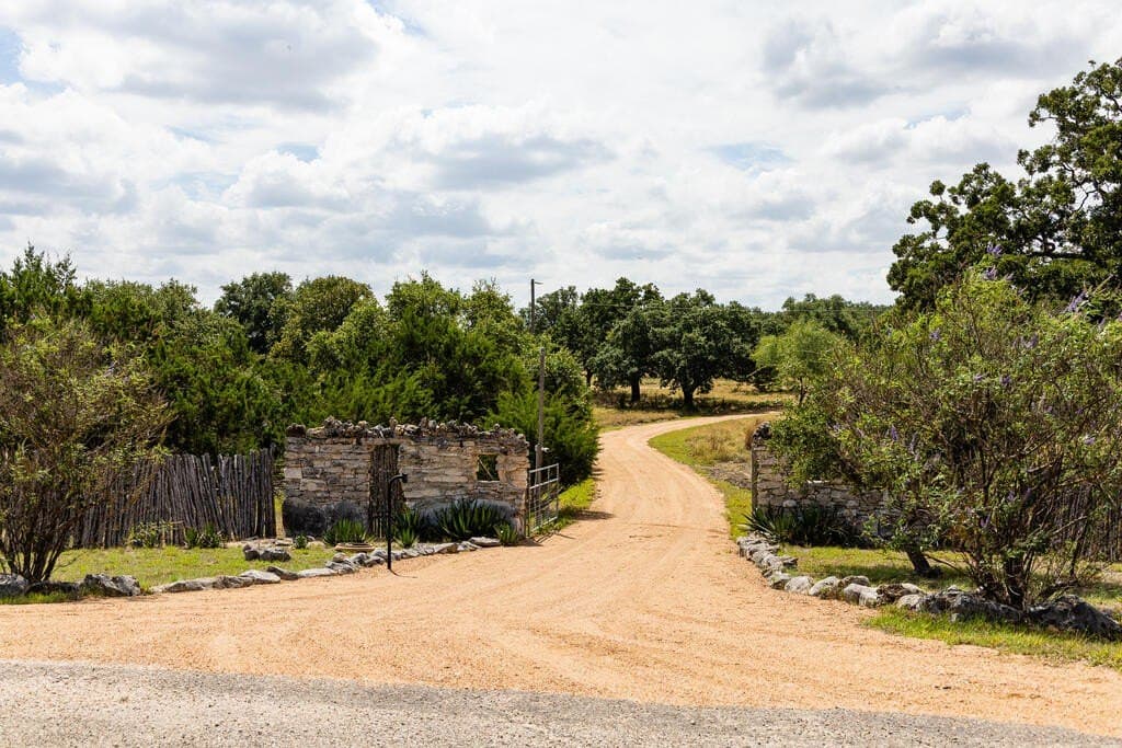 59.56 acres in Kerr County - photo 70