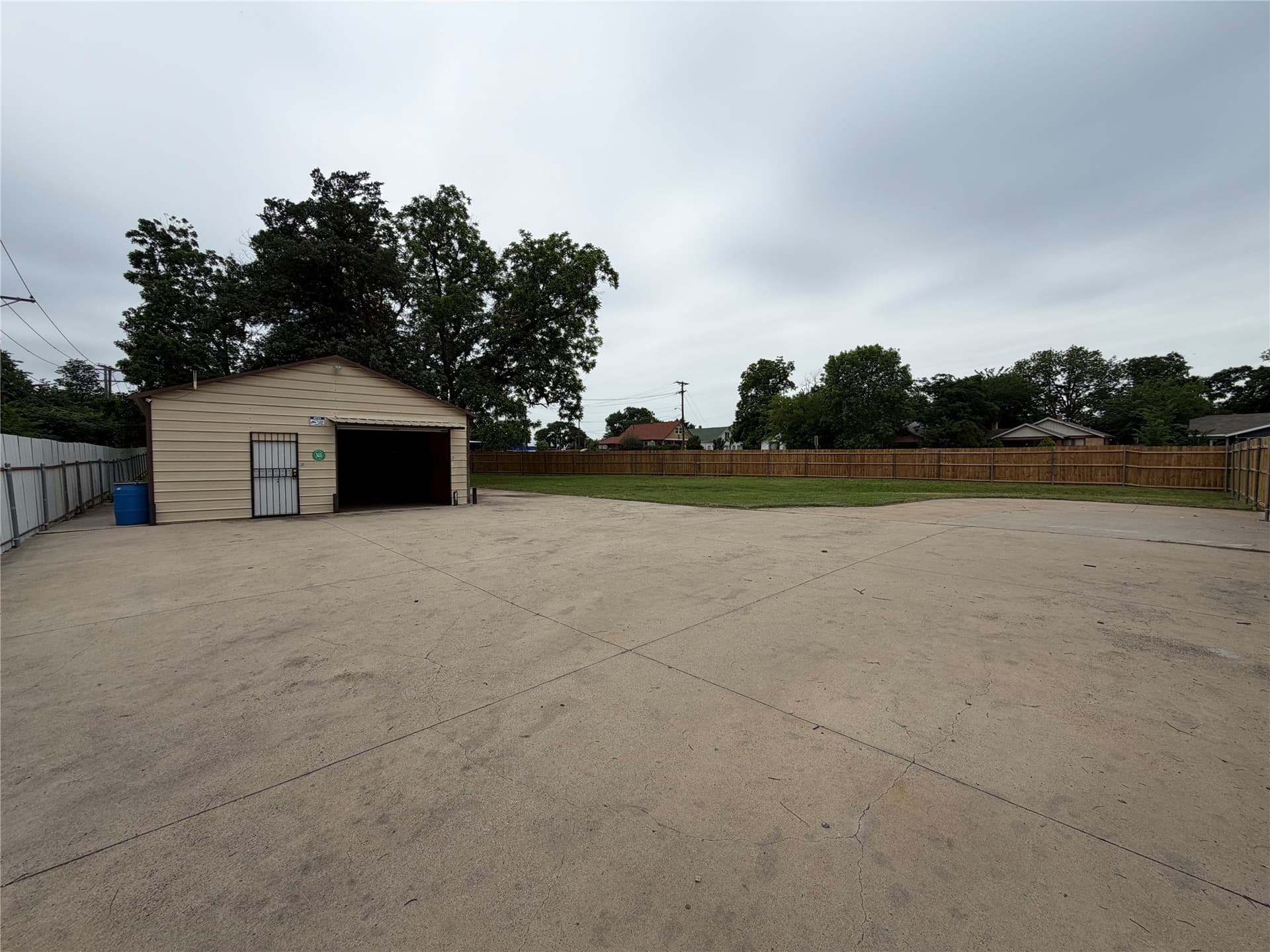 0.14 acres in Tarrant County - photo 13
