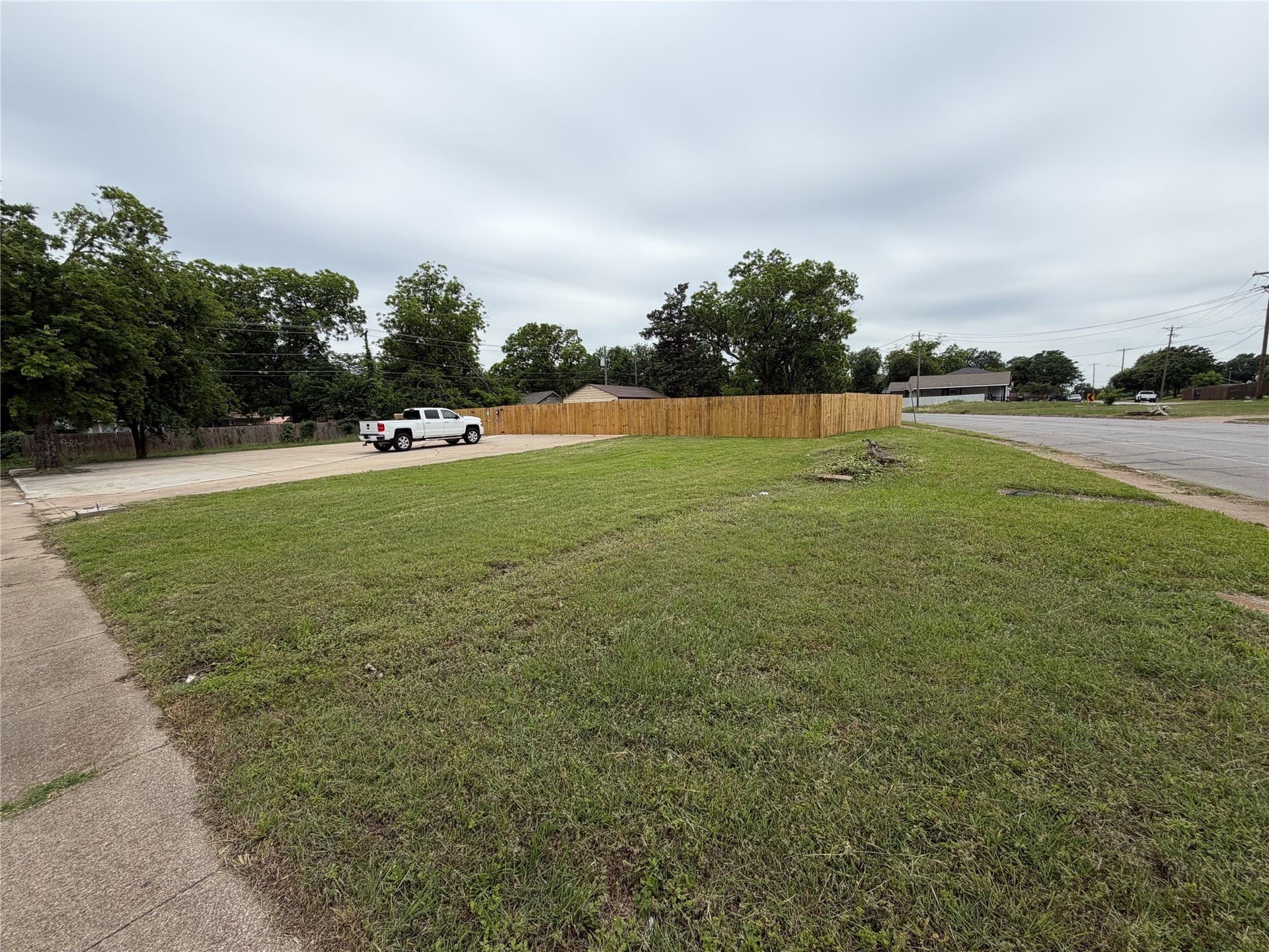 0.14 acres in Tarrant County - photo 14