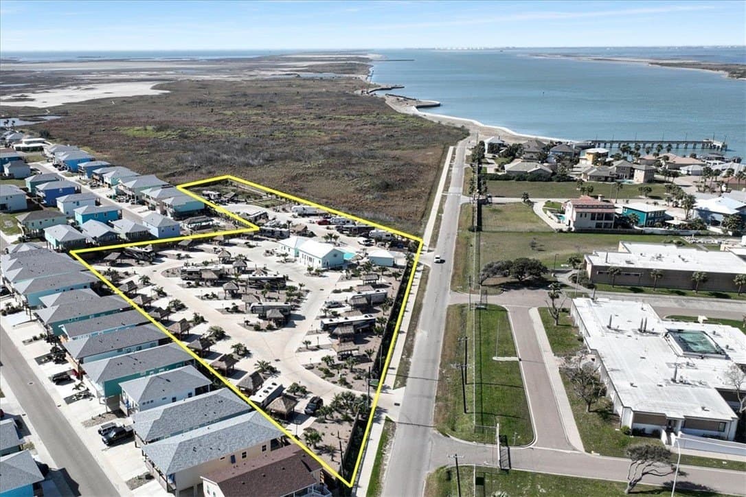 0.04 acres in Nueces County - photo 13