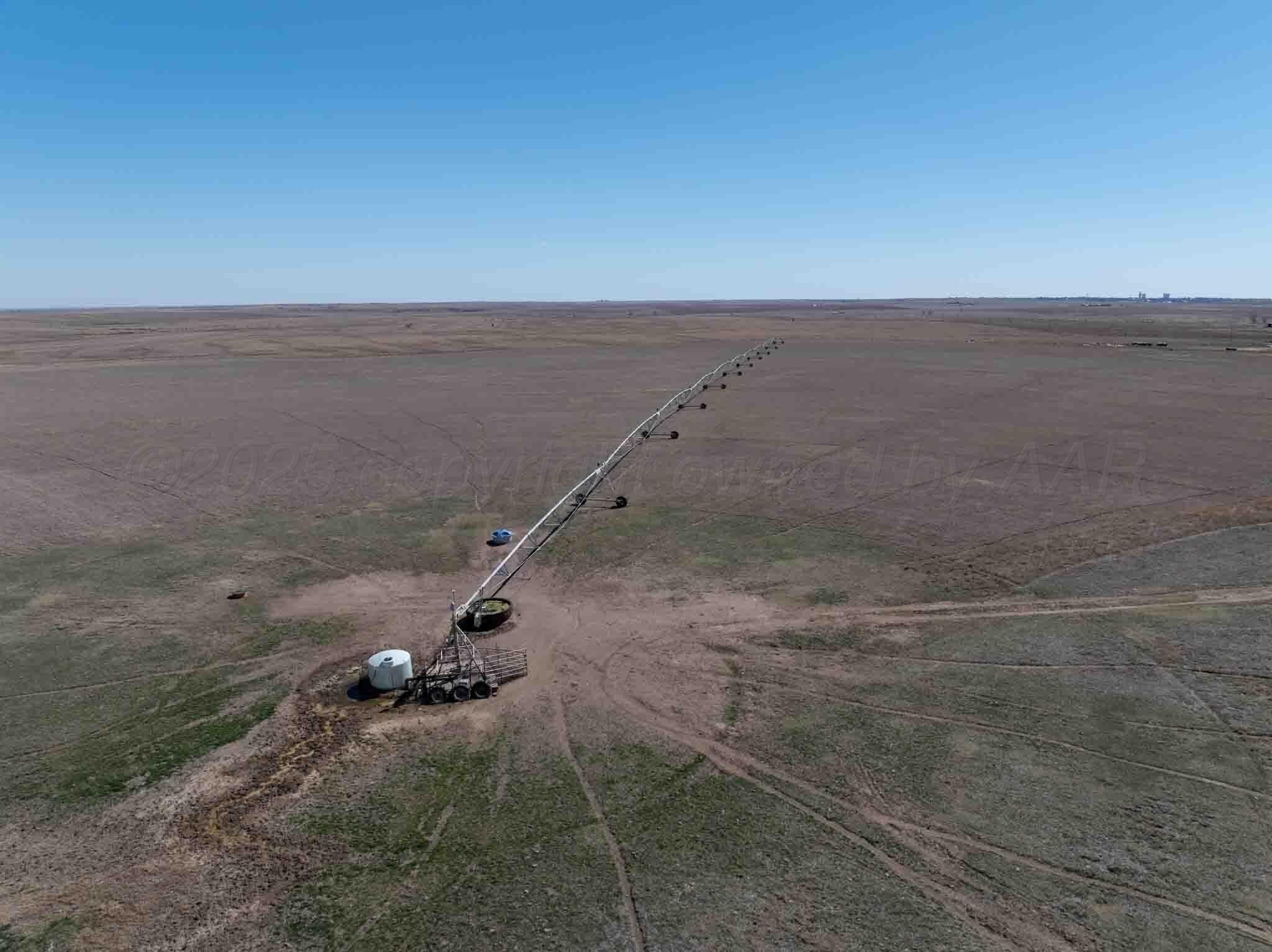 813 acres in Lipscomb County - photo 14